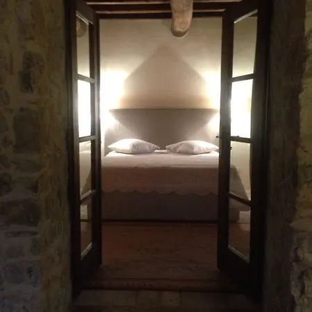 Roveta Vecchia * Salaiola